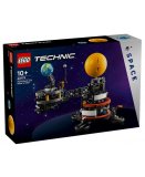 LEGO TECHNIC 42179 LA PLANETE TERRE ET LA LUNE EN ORBITE