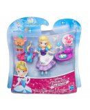 MINI PRINCESSE : LA SEANCE DE COUTURE DE CENDRILLON - HASBRO B5333 - DISNEY PRINCESSES - POUPEE