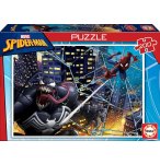 PUZZLE SPIDERMAN ATTAQUE SON ENNEMI VENOM 200 PIECES - COLLECTION SUPER HEROS - EDUCA - 18100