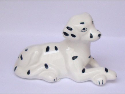 DALMATIEN COUCHE EN PORCELAINE 13 CM - FIGURINE ANIMAUX - CHIEN