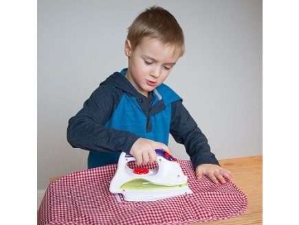 Fer a repasser sons et lumiere - jeu d'imitation menage