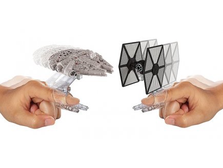 Pack de 2 vaisseaux star wars tie fighter et millennium falcon 7.5cm - hot wheels - Mattel - cgw95