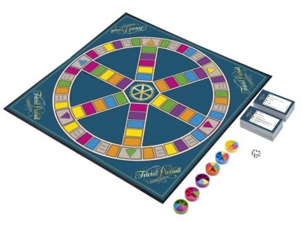Trivial pursuit edition classique - hasbro - c1940 - jeu de questions / reponses