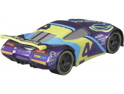 V�hicule Cars 3 - J.D McPillar - Voiture Miniature - Mattel - GCG54