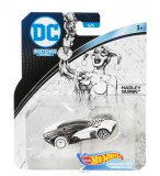 HOT WHEELS : VOITURE HARLEY QUINN 1:64 - VEHICULE MINIATURE NOIR ET BLANC - COLLECTION BATMAN - MATTEL FLH38